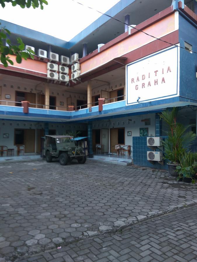 Reddoorz Syariah At Jalan Menteri Supeno Hotel Jogjakarta Buitenkant foto